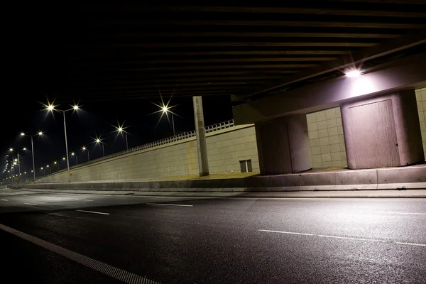 Silnice v noci — Stock fotografie