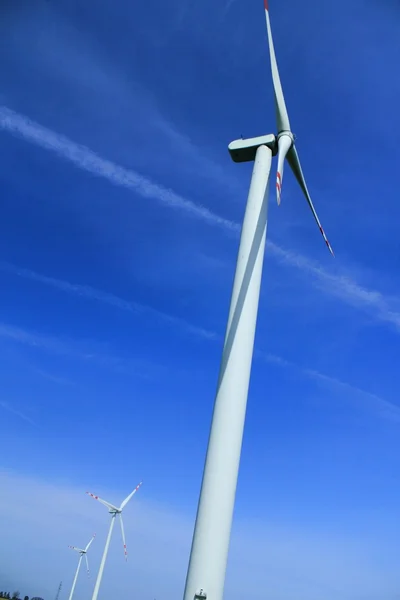 Farma turbin wiatrowych — Zdjęcie stockowe