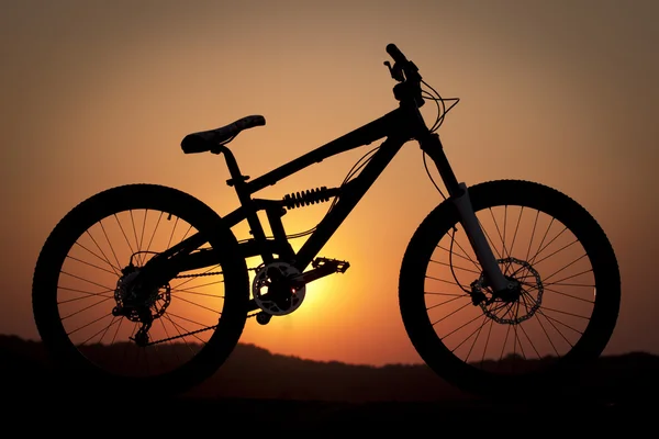 Sziluettjét kerékpár — Stock Fotó