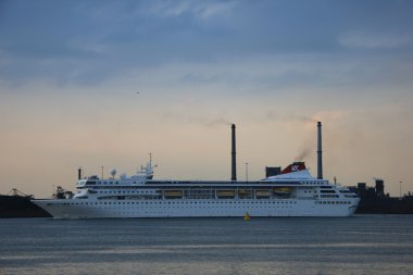 7th Mayıs 2012 velsen, Hollanda. İskoç IJmuiden kilitler içinde