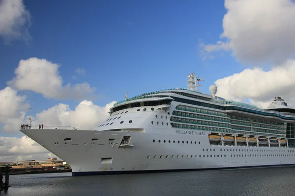 Kan, 12e 2012 ijmuiden, de Nederland, schittering van de zeeën — Stockfoto