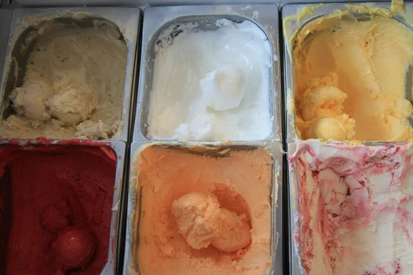 Вкусы мороженого — стоковое фото