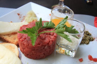 Steak tartare clipart