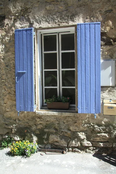 プロヴァンス、フランス窓 — ストック写真