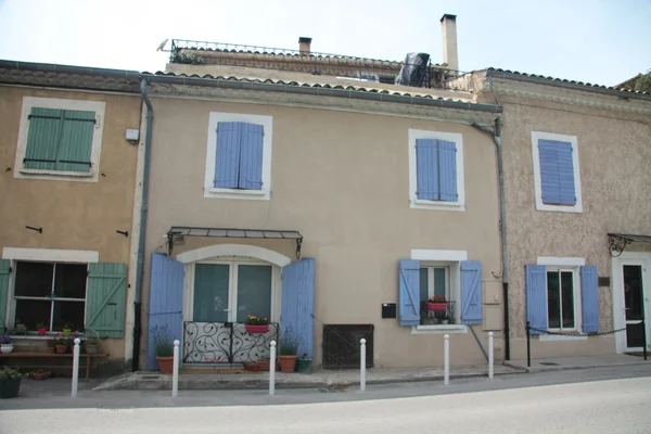 Huizen in provence, Frankrijk — Stockfoto