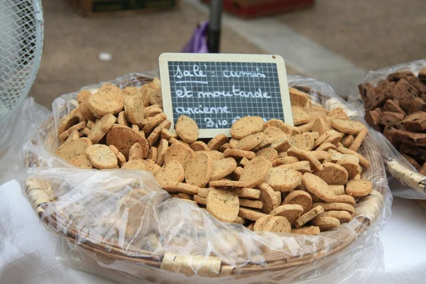 Πικάντικο παραδοσιακά μπισκότα σε γαλλική αγορά — Φωτογραφία Αρχείου