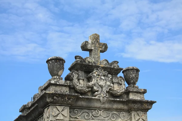Detail of a grave ornament in France — Stock Photo, Image