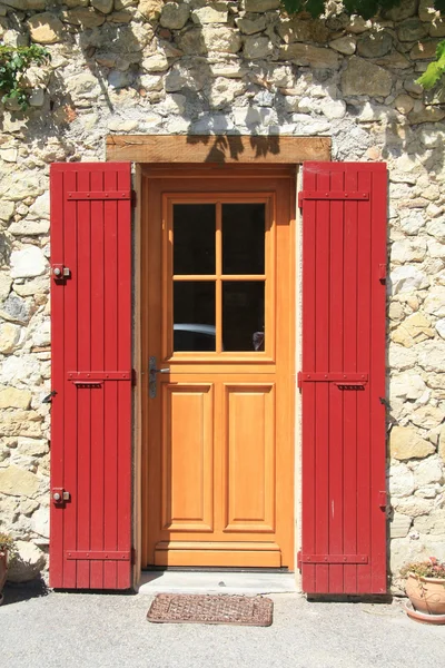 Casa na Provença, porta da frente — Fotografia de Stock