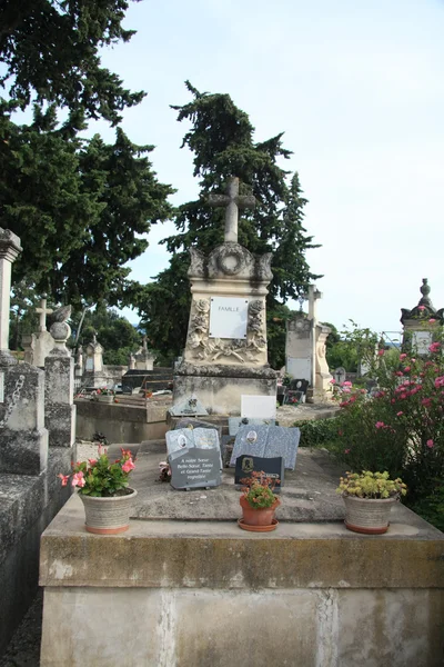 Vecchio cimitero in Provenza, Francia — Foto Stock