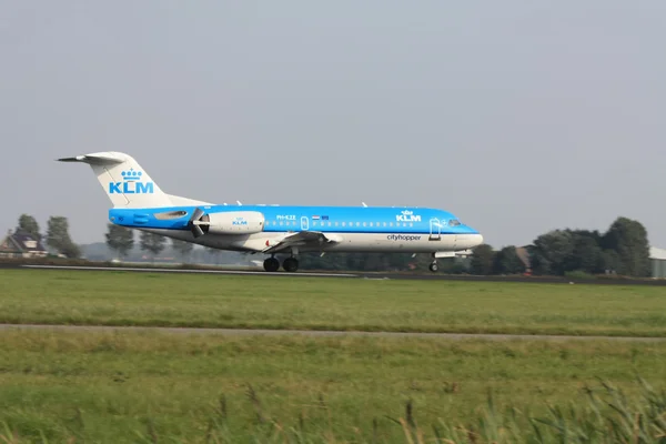 Setembro, 3rd 2011, Amsterdam Schiphol Airport PH-KZE - Fokker — Fotografia de Stock