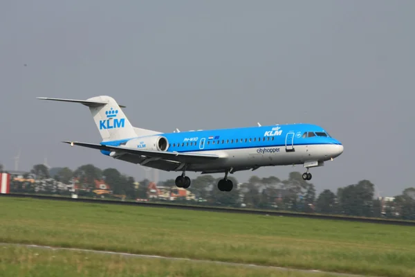 September 3rd 2011 amsterdam schiphol flygplats klm ph-BxD cityh — Stockfoto