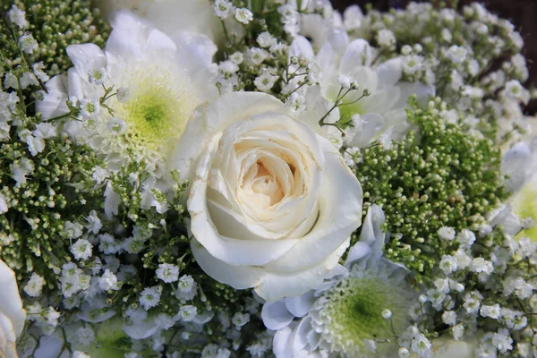 白色婚礼花束的细节 — 图库照片