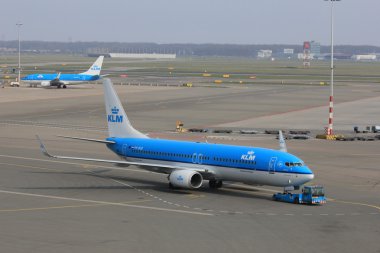 Mart 24th amsterdam schiphol Havaalanı Uçak geri itti ga