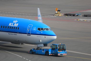 Mart 24th amsterdam schiphol Havaalanı Uçak geri itti ga