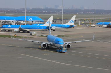 Mart 24th amsterdam schiphol Havaalanı Uçak geri itti ga