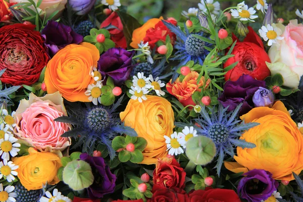 Mixed summer flowers — Stock Photo, Image