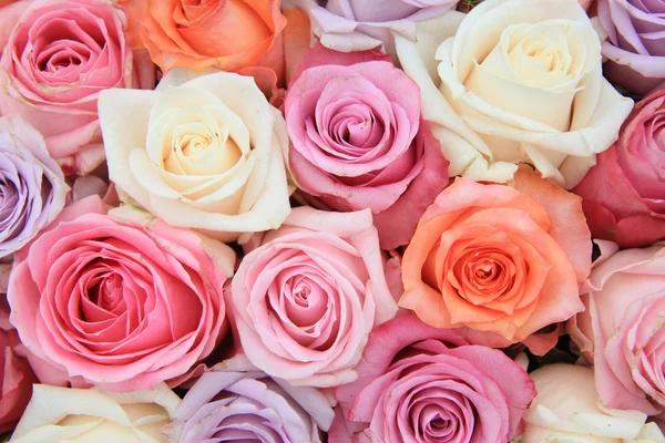 Свадебные цветы из розы — стоковое фото