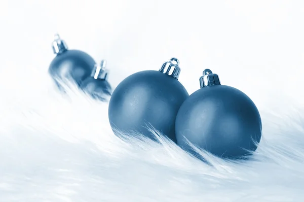 Palle di Natale con neve — Foto Stock
