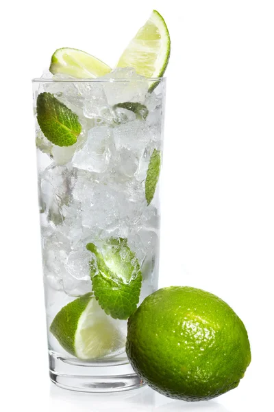 Menthe, vodka de glace au citron vert — Photo