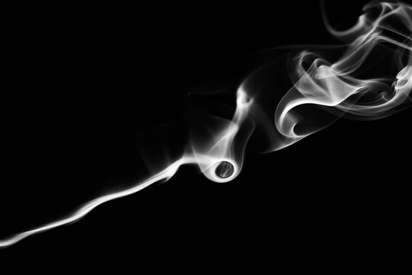 Fluxos de uma fumaça — Fotografia de Stock