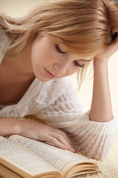 Beautiful woman with book — Stock Photo, Image