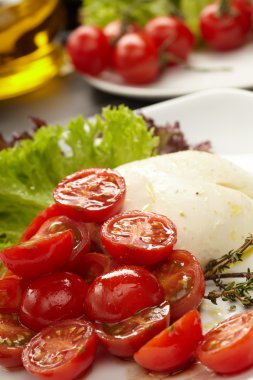 Tomatoes with mozzarella