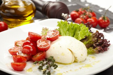 Tomatoes with mozzarella