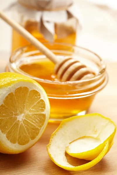 stock image Honey and lemon