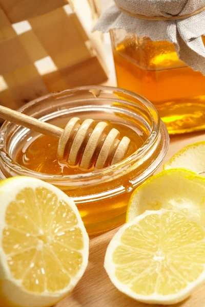 Miel y limón —  Fotos de Stock