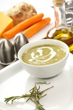 kremalı ıspanak çorbası