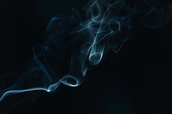 Füst a fekete háttér — Stock Fotó