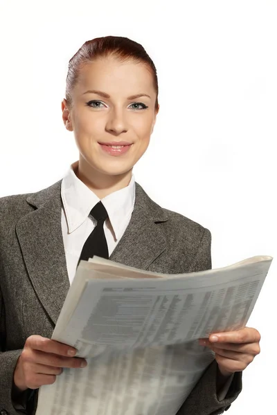 Affärskvinna med tidningen — Stockfoto