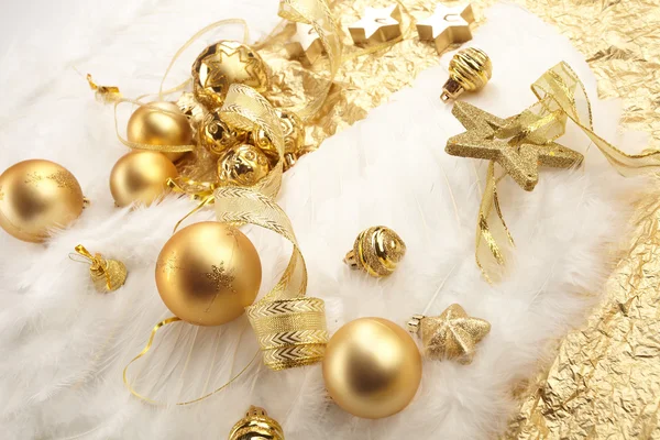 Altın Noel topları — Stok fotoğraf