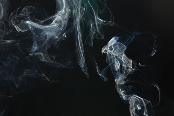 Fum pe fundalul negru — Fotografie, imagine de stoc