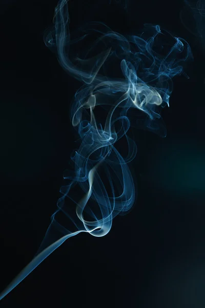 Kouř na černém pozadí — Stock fotografie