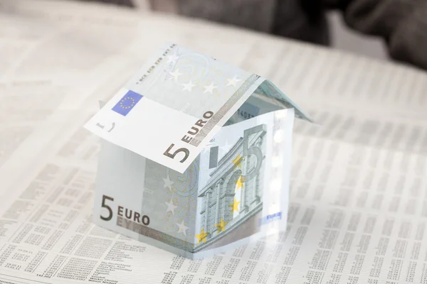Євро будинок — стокове фото