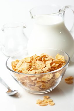 corn-flakes ile Kahvaltı