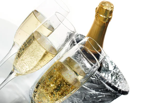 Champagne fluiten en ijsemmer — Stockfoto