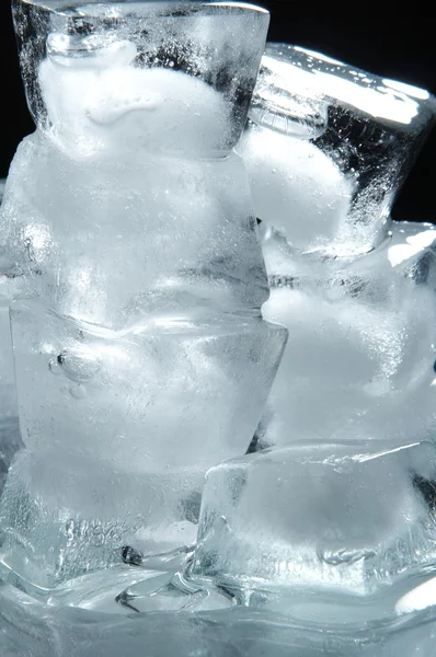 Kubussen van ijs — Stockfoto