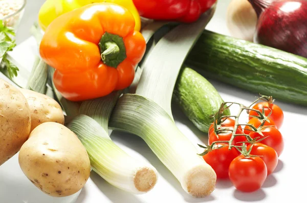 新鮮な野菜や果物、その他の食品. — ストック写真