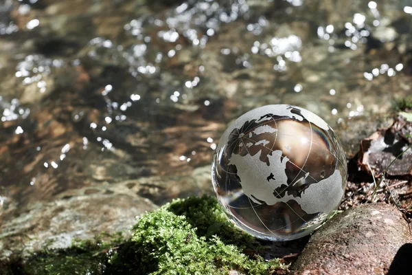 Proud vody, globe, ekologie — Stock fotografie