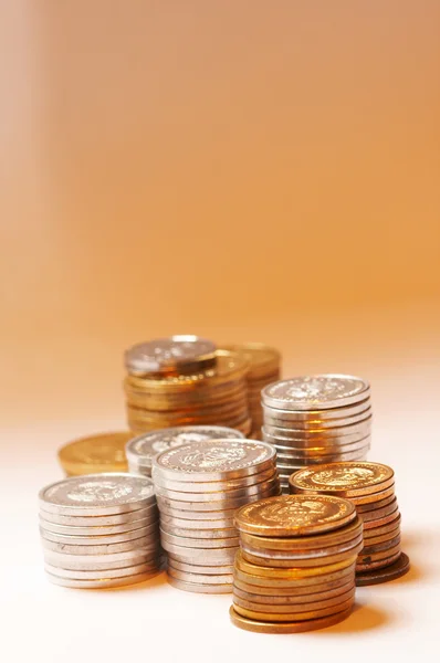 Monedas de plata y oro — Foto de Stock