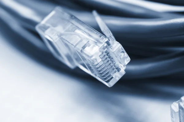 Nätverk och patch kablar — Stockfoto