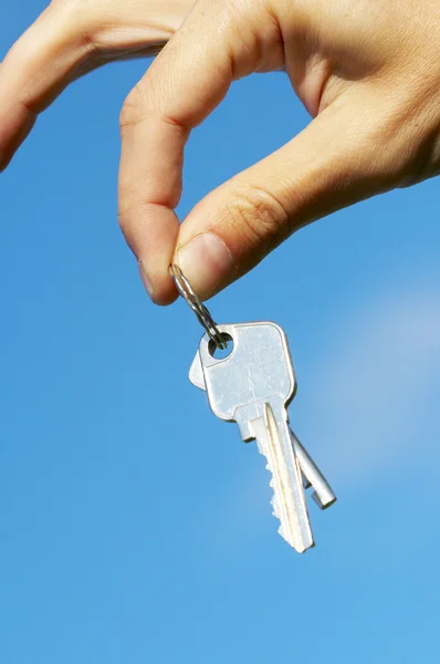 stock image Hand keys in the blue skies