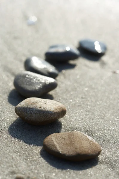 바다, 자갈에서 모래에 돌 — 스톡 사진