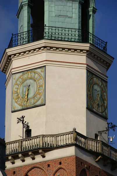 Часы на башне — стоковое фото