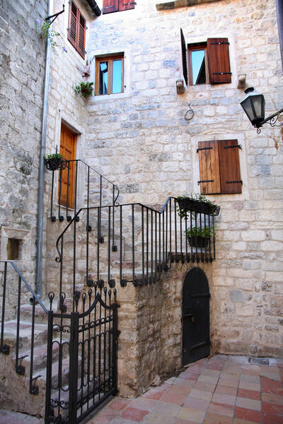 Details Backstreet in old town of Kotor, Montenegro