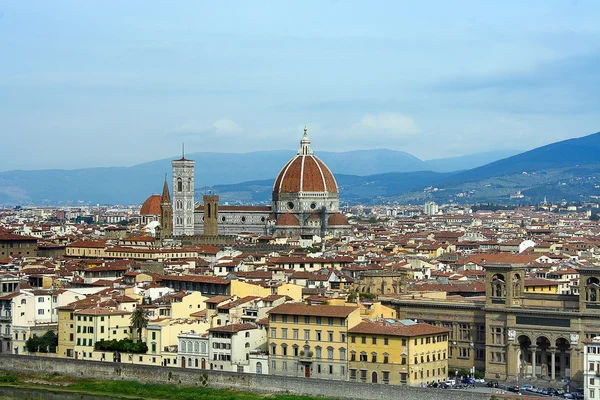 Florencja, widok z piazzale michelangelo — Zdjęcie stockowe