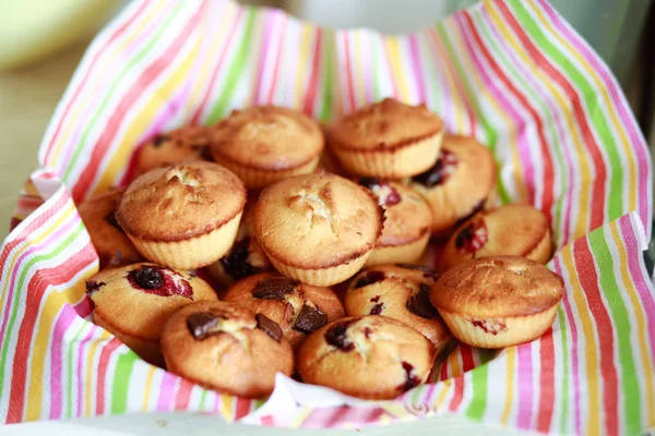 Muffins acabados de fazer — Fotografia de Stock