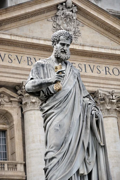 St. Peter'ın heykeli — Stok fotoğraf